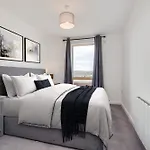 Premium Corporate & Family-Friendly Apartment In Belfast