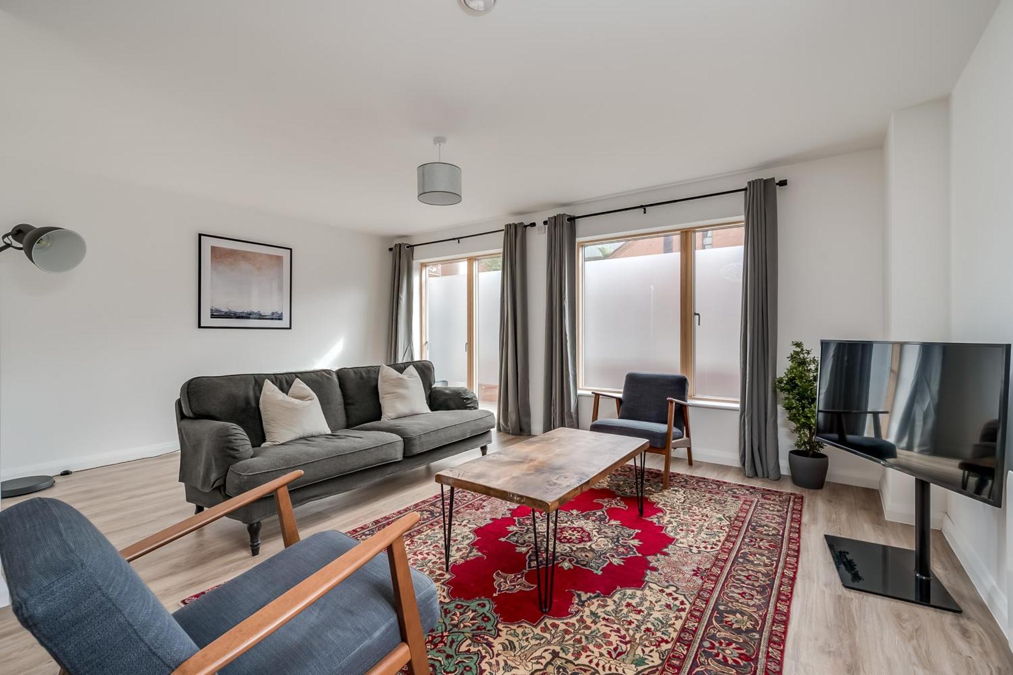 Premium Corporate & Family-friendly In